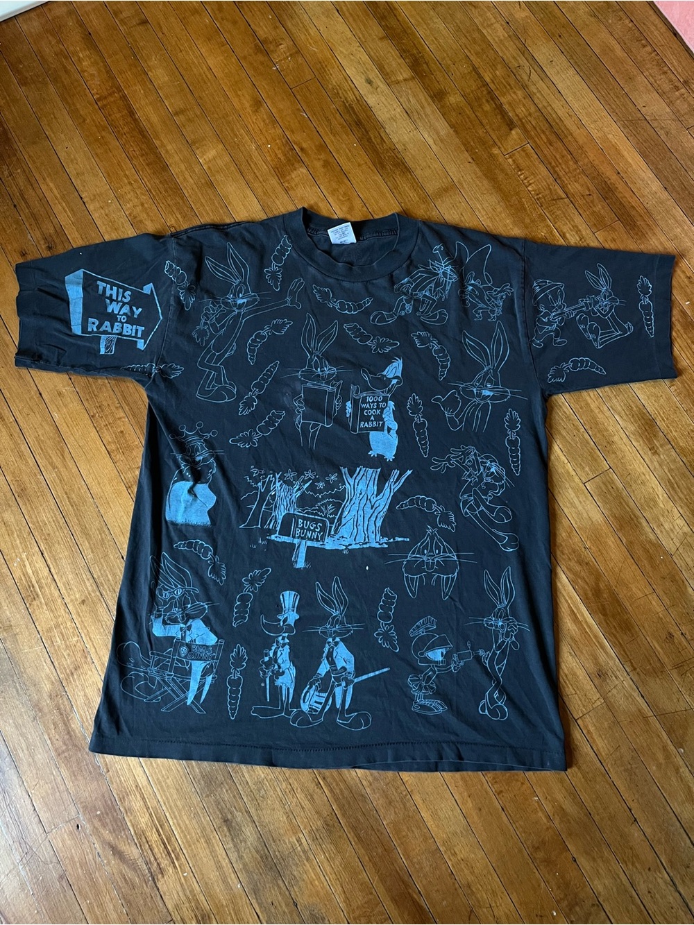 Vintage 1990s Looney Tunes Bugs Bunny AOP T-Shirt